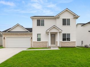 1485 Locust St, Waukee, IA 50263