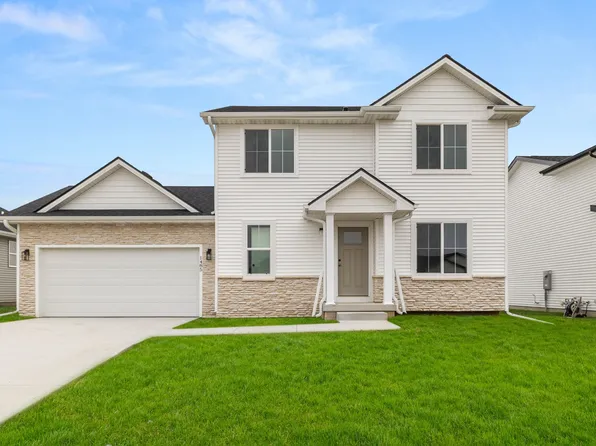 1485 Locust St, Waukee, IA 50263