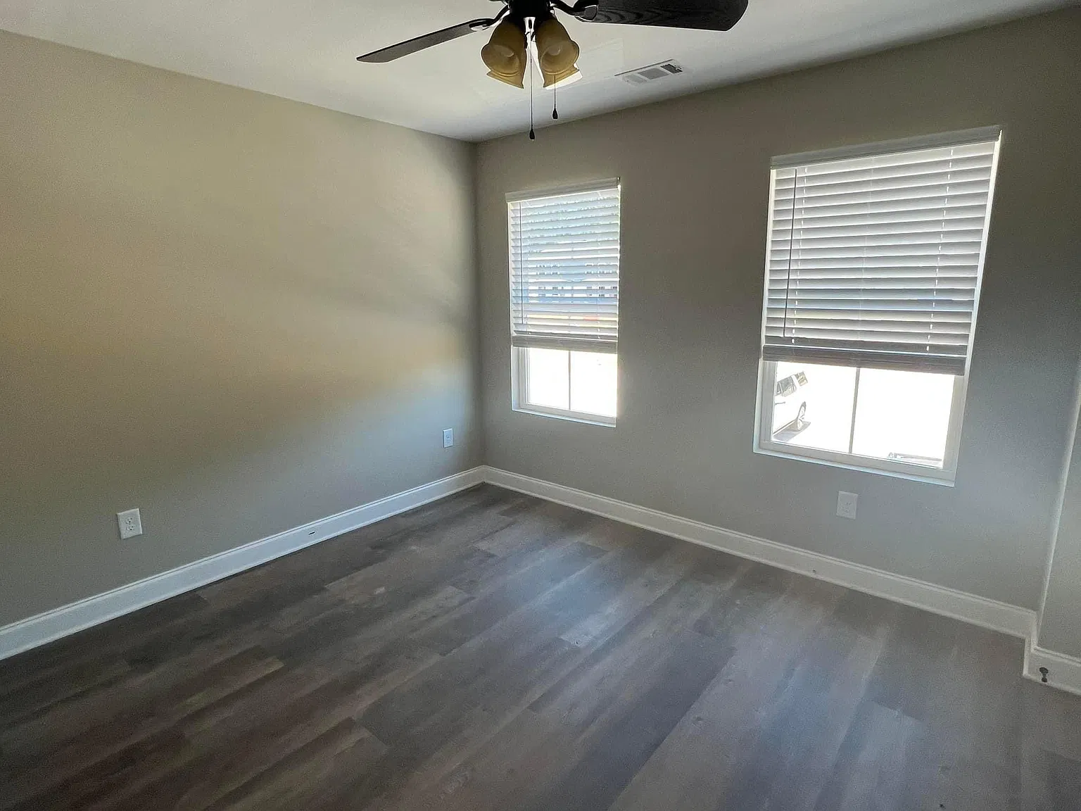 2 bed, 2.5 bath, 1224 sqft, $1,450 — Photo 4