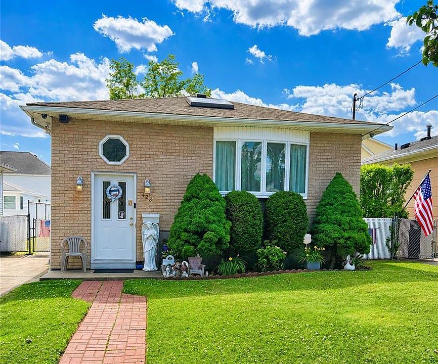 1st image of 428 Lenevar Ave