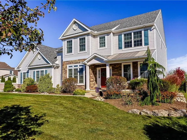 290 Palmetto Dr, Easton, PA 18045