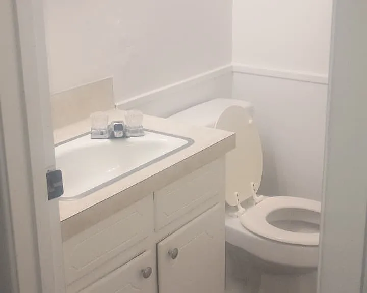 2228 N Alexander St — Photo 12