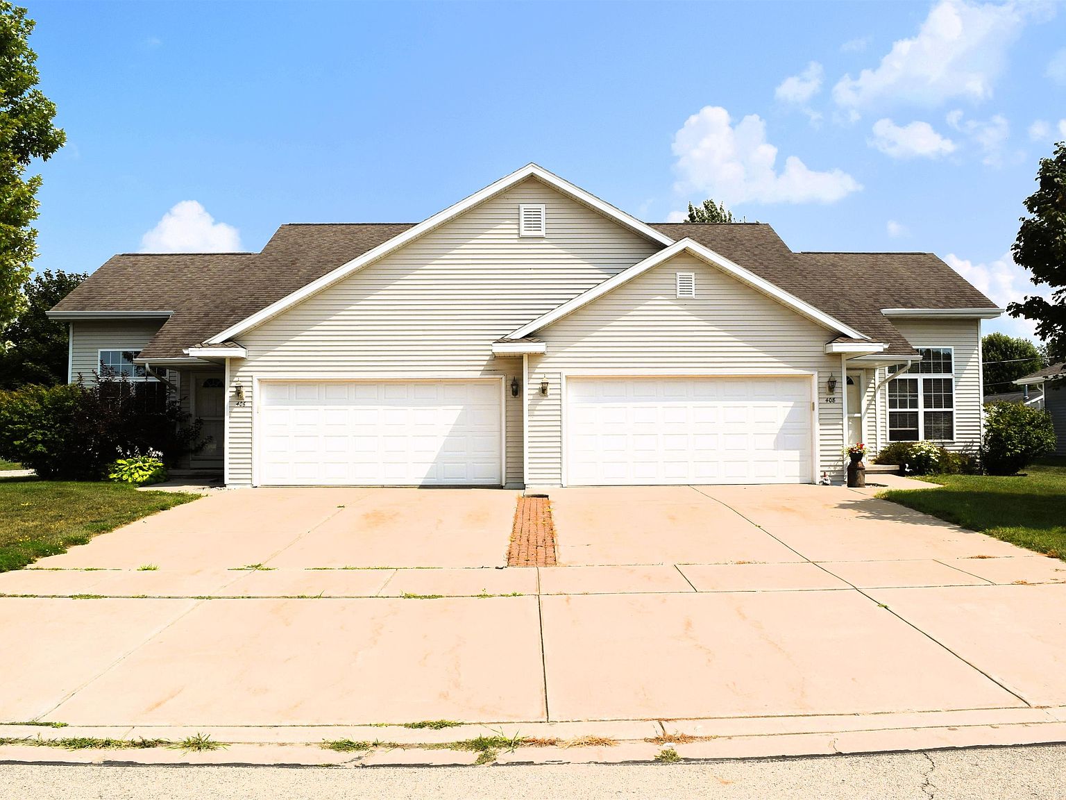 406 Rosemary Dr, Pulaski, WI 54162 Zillow