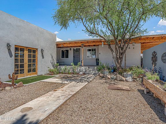 2nd image of 12240 N Calle De La Solana