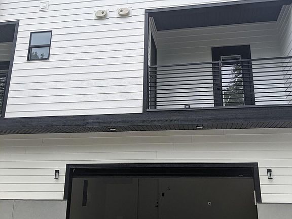 2nd image of 3819 S Granite Lofts Ln