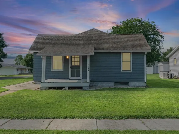 133 E Illinois St, Sibley, IL 61773