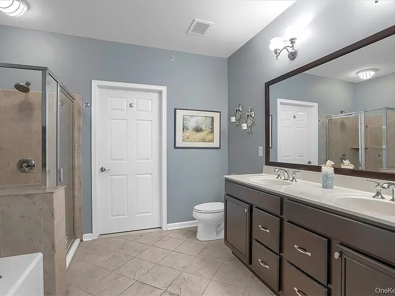 2814 Bennington Dr — Photo 18