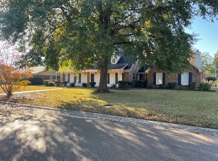 612 Sumner Ave, Greenwood, MS 38930