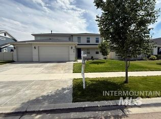 5361 W Avilla Dr, Meridian, ID 83646