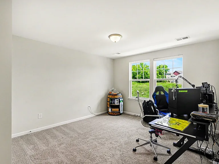 1088 Indigo Aly — Photo 19