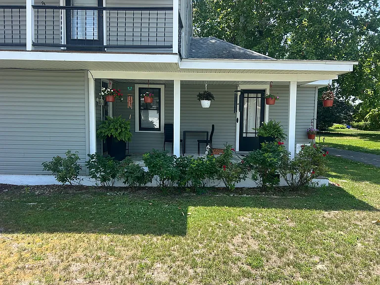 206 Dodd St — Photo 2
