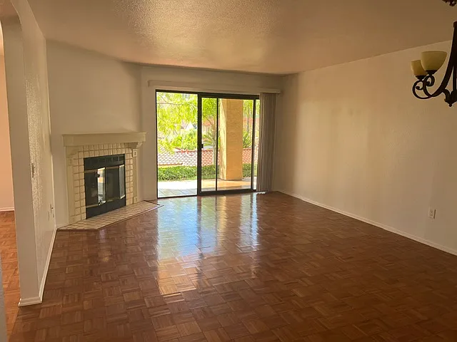 7309 Paseo Verde — Photo 17