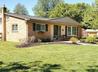 1355 N Oak St, Rochester, MI 48307