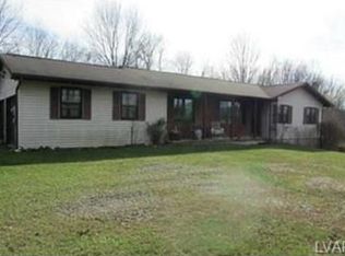 1544 Mohawk Ave, Effort, PA 18330