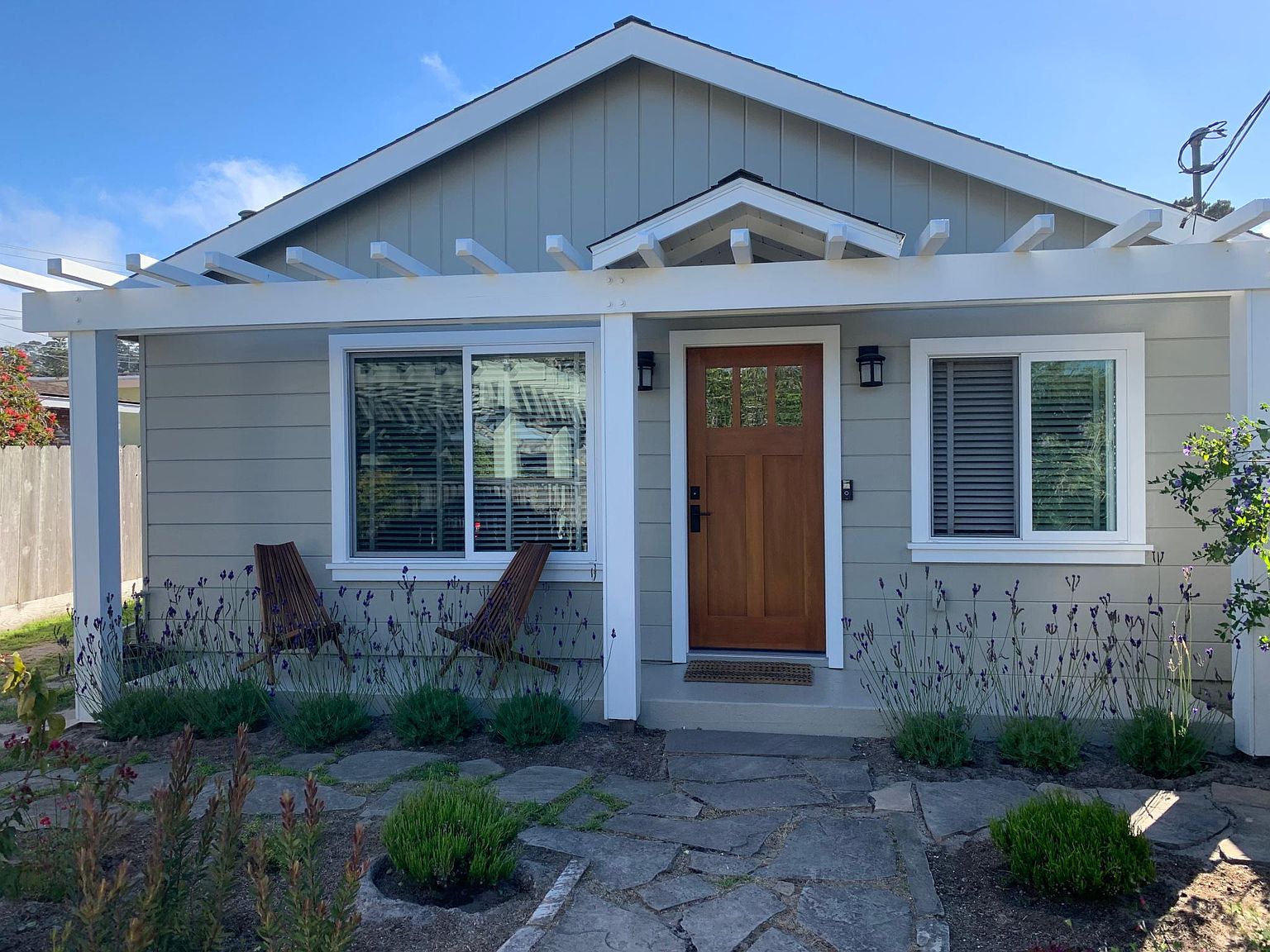 905 Pine St, Monterey, CA 93940 Zillow