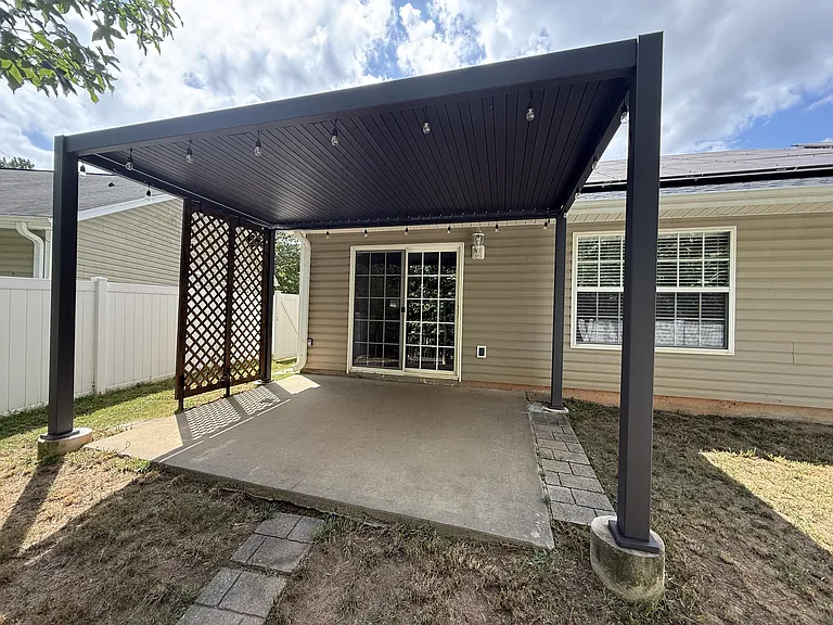 502 Pleasant Green Dr — Photo 8