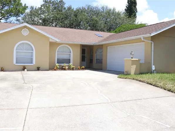 4441 Sail Dr, New Port Richey, FL 34652