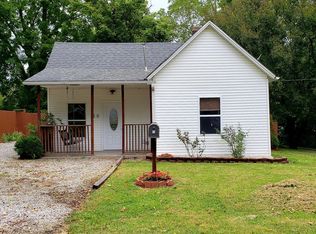 110 N Elm St, Monett, MO 65708