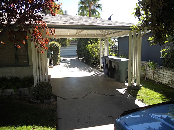 3rd image of 3569 N Arrowhead Ave