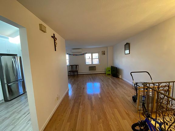 2nd image of 2520 124th St Floor 2