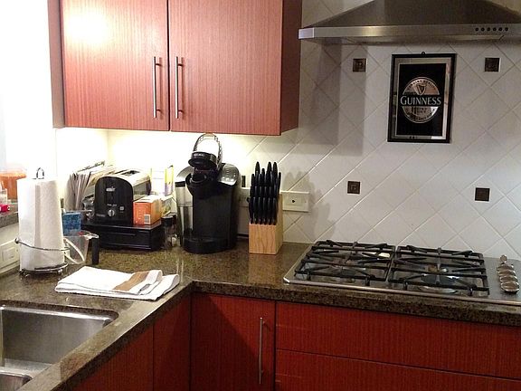5th image of 325 7th Ave Unit 311