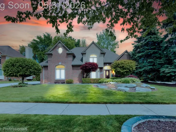 43662 Vintners Place Dr, Sterling Heights, MI 48314