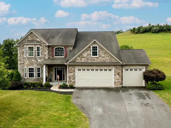 53 Bancroft Ct, Bridgeport, WV 26330