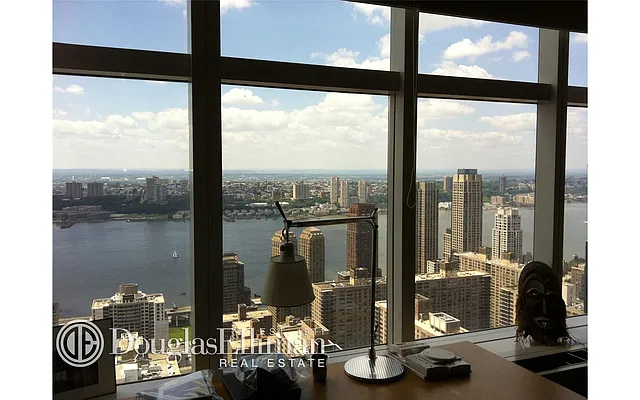 Rented by Douglas Elliman | media 19