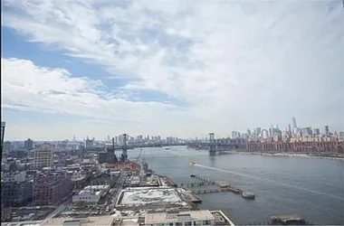 Rented by R New York