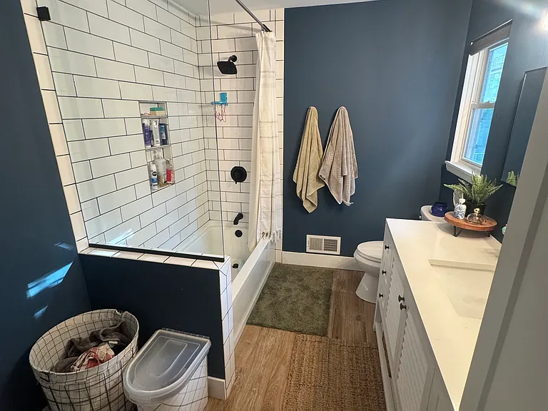 1365 James Ave — Photo 14