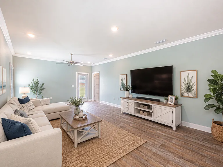 32667 Revere Dr — Photo 8