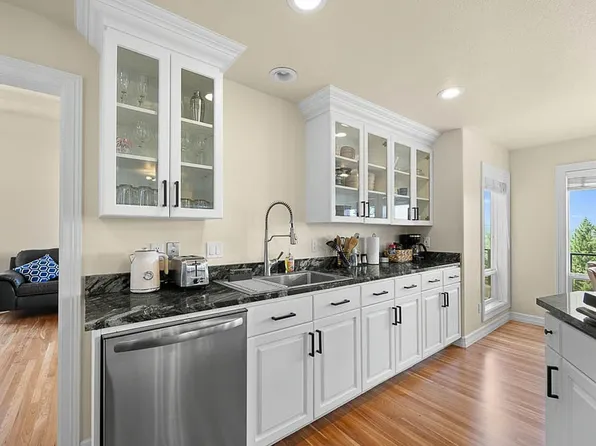 129 Deerbrook Dr, Oregon City, OR 97045