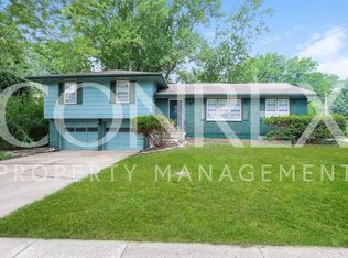 608 SW Merritt St, Lees Summit, MO 64081