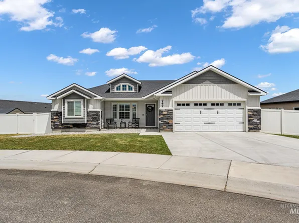 747 Kanner Ct, Twin Falls, ID 83301