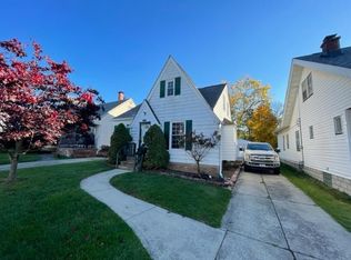 5221 Joseph St, Maple Heights, OH
