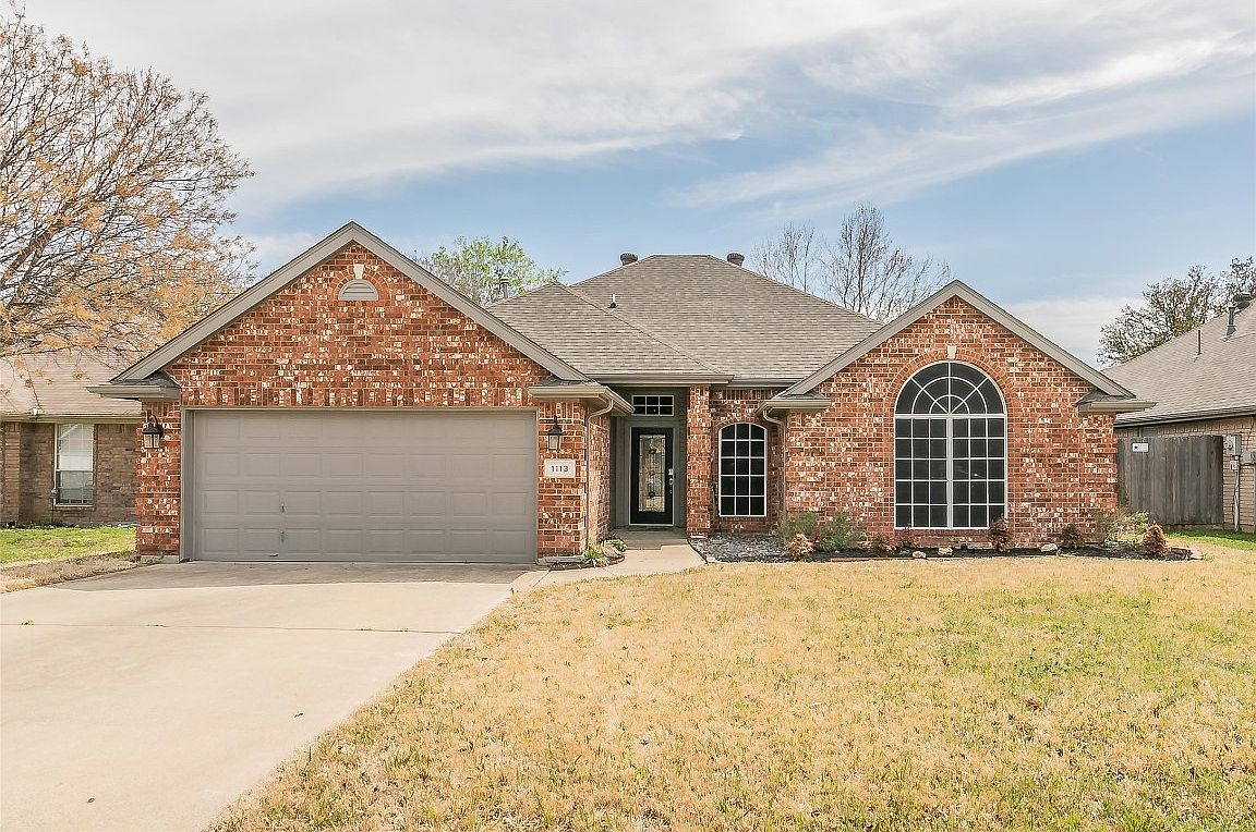 1113 Westgrove Dr, Saginaw, TX 76179 Zillow