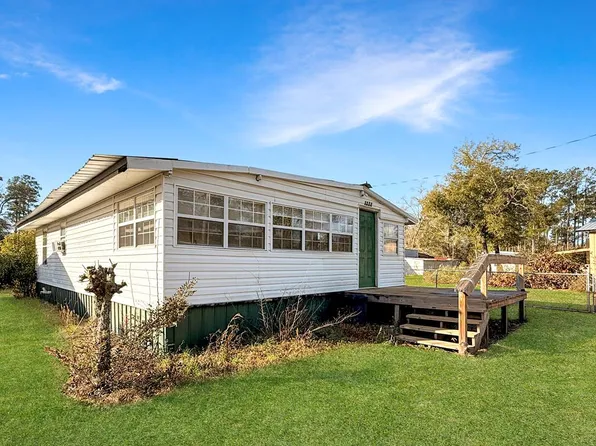 7149 Rammacher Rd, Wewahitchka, FL 32465