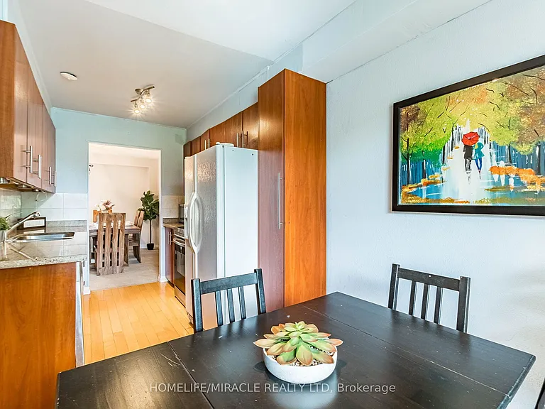 2335 Council Ring Rd — Photo 16