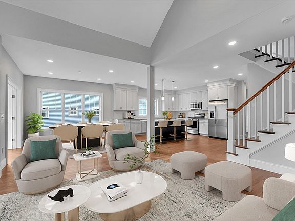 2nd image of 4 Weber Farm Rd #4