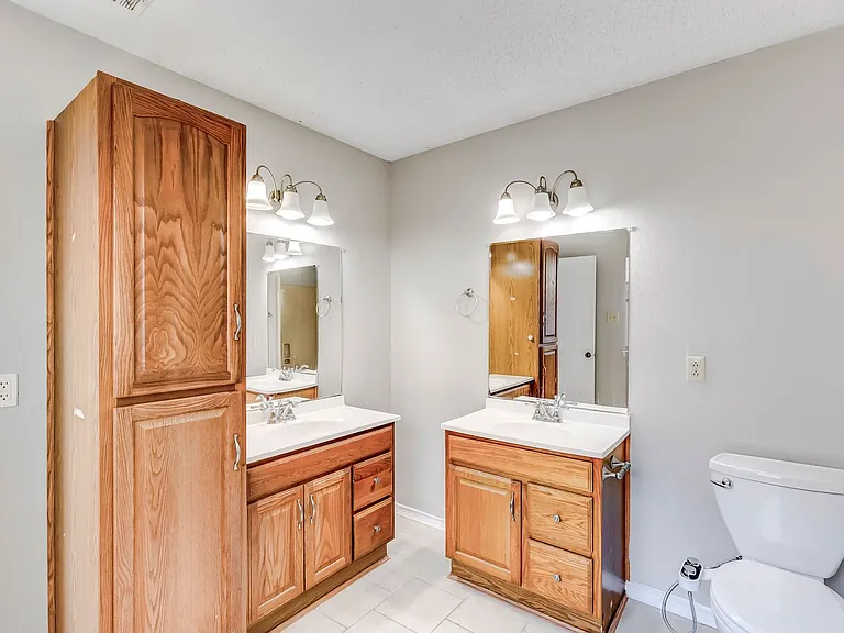 2015 Newton Dr — Photo 25