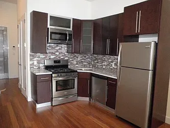 Rented by NY Space Finders Inc.