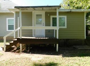 216 E Maple Ave #B, Stillwater, OK 74074