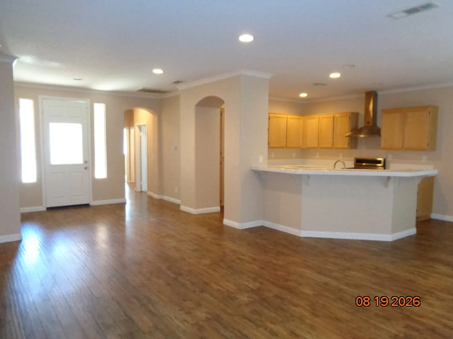Beautiful West Lancaster Pool Home Offering 1871 sq. ft. — Photo 4