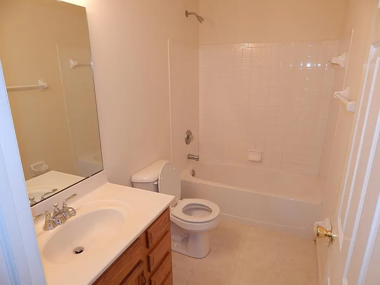 4380 Whitmore Ln — Photo 13