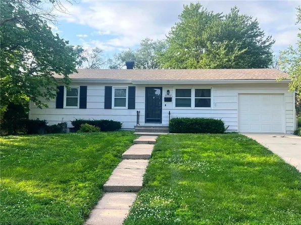 13712 E 38th Ter S, Independence, MO 64055