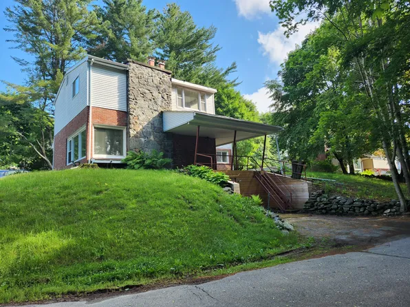 9 North Road, Brewer, ME 04412