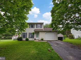 637 Regent Dr, Lancaster, PA 17601