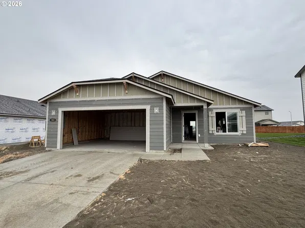 912 E Maple Brook Ave, Hermiston, OR 97838