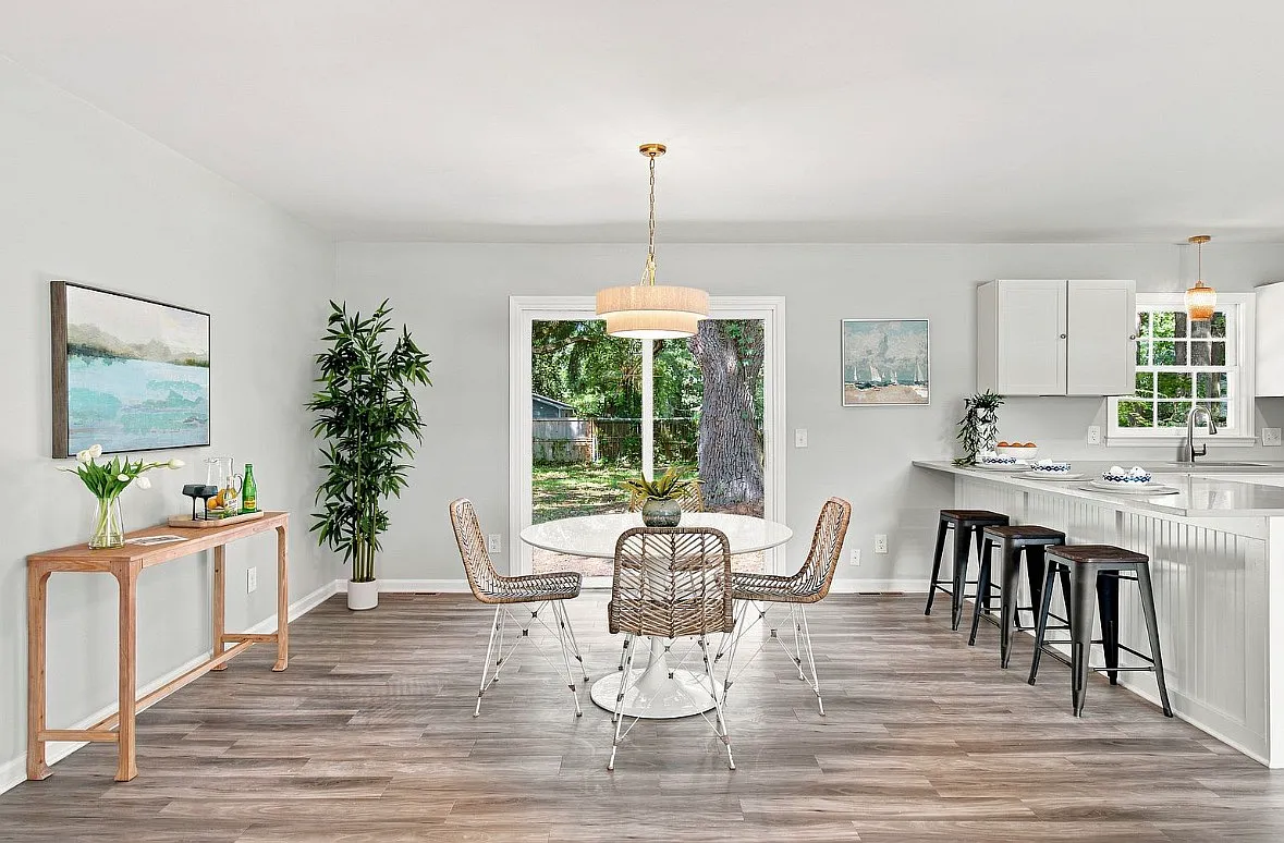 4755 Lysa Ave — Photo 3