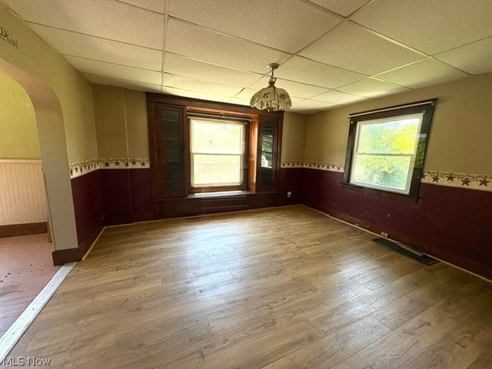 Apartment in Warren, Northfield, Trumbull County - View 4